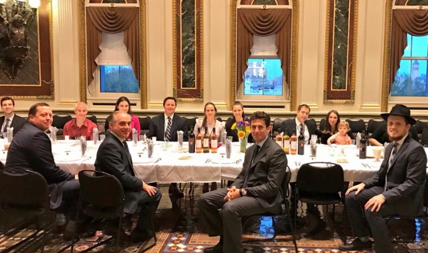 Seder en White House sin la asistiensia del Prezidente Trump Şalom