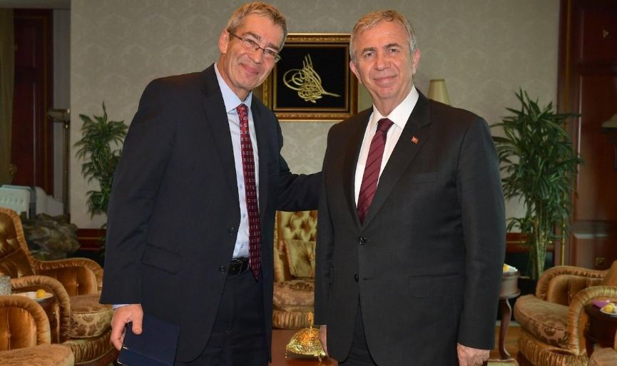 Chargé d’affairs of Israel, Roey Gilad, paid a visit to Mansur Yavaş