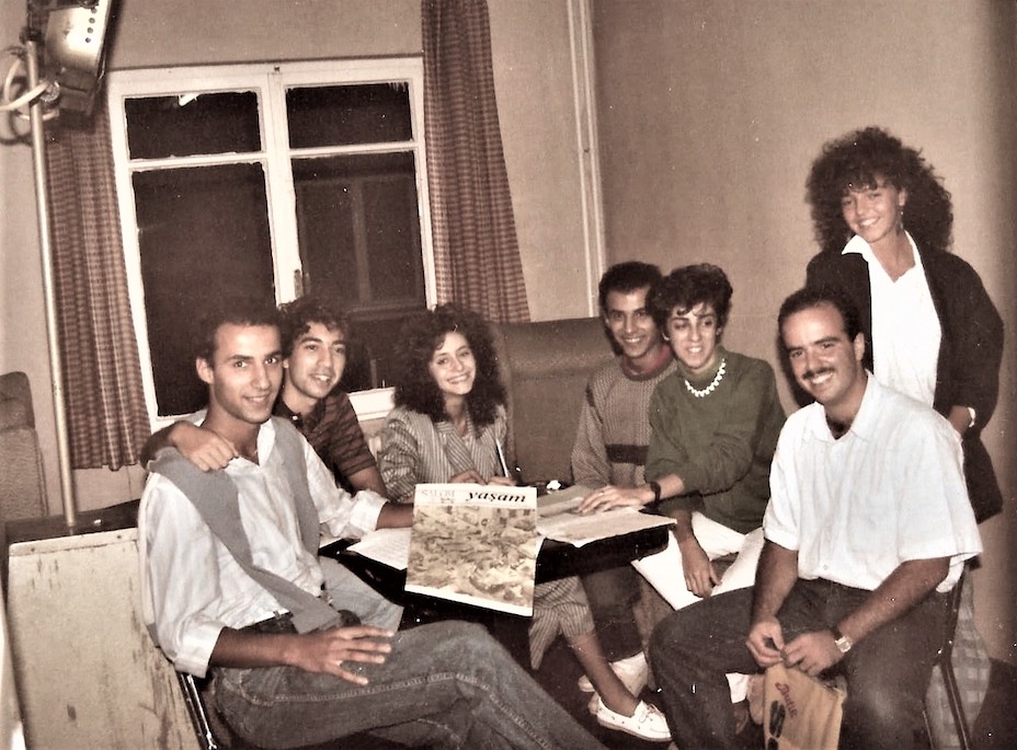 ''Yaam (Life)'' team: Demir Güleryüz, David Çukran, Gül V. Molinas, Emir Güleryüz, Sibel K. Benmayor, Albert Benardete, (standing up) Rakel P. Meulam