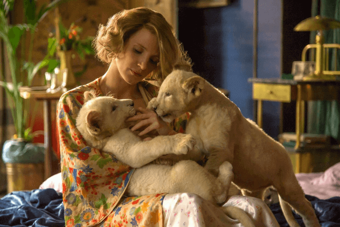 The image of Antonina, aka Jessica Chastain, with the lion cubs that she keeps on her lap throughout the first scenes of the movie