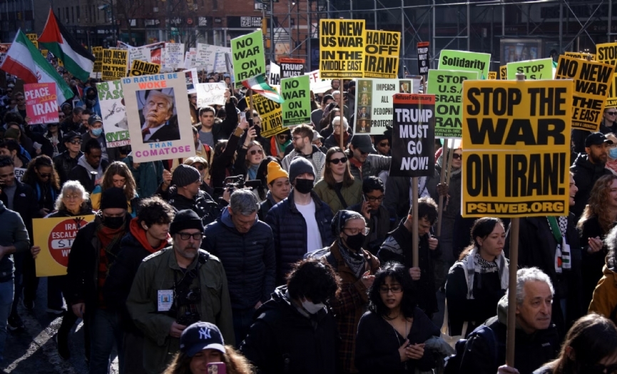 Amerikal� Yahudilerin �o�unlu�u sava�a kar��