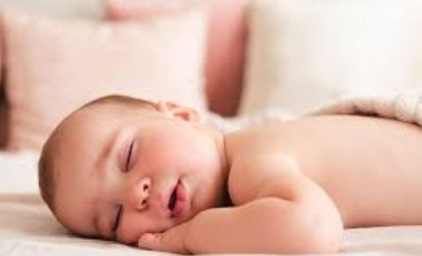 Bebek uykusu: D�zeltilecek bir sorun de�il, olgunla�an bir s�re�