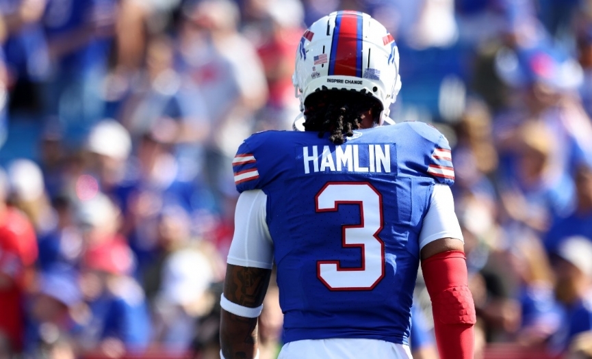 En etkileyici &acute;comeback&acute;: Damar Hamlin