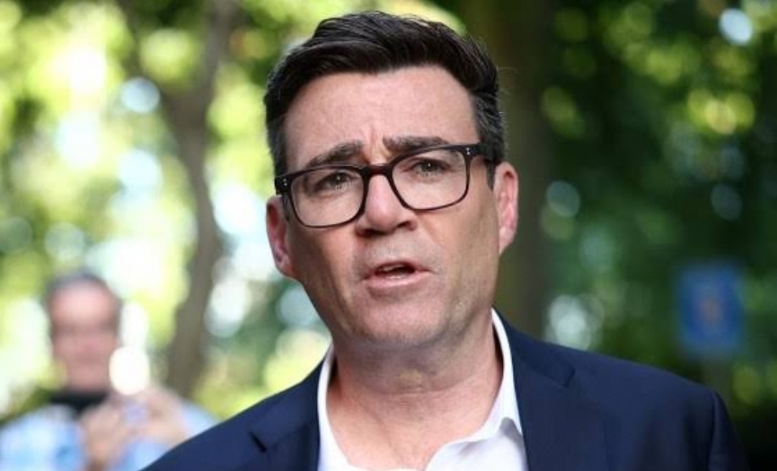 Burnham&acute;�n �srail a��klamalar� �ngiliz Yahudi toplumundan tepki ald�
