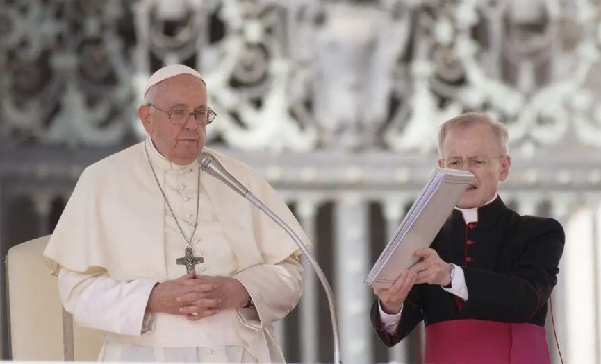 Papa: “Rehineler için dua ediyorum”