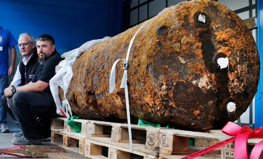 D�nya sava�lar�nda topra�a g�m�len bombalar a���a ��k�yor