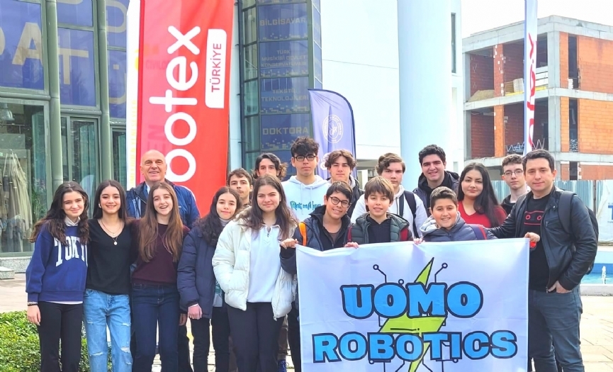 UMO Robotex blge finalinde tm kategorilerde dl alan tek okul oldu