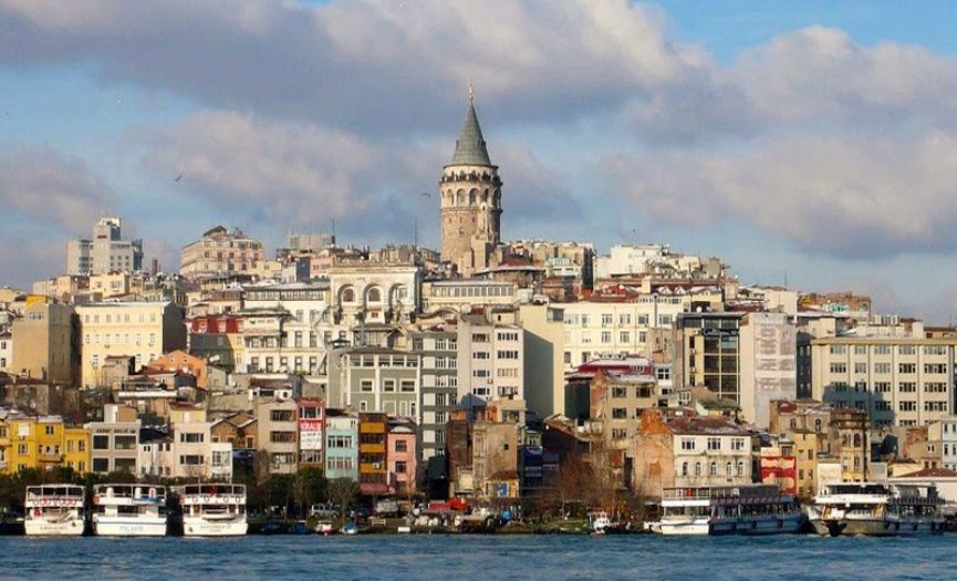 ´Galata through Abrahamic Religions at Festival of Lights´ Tour