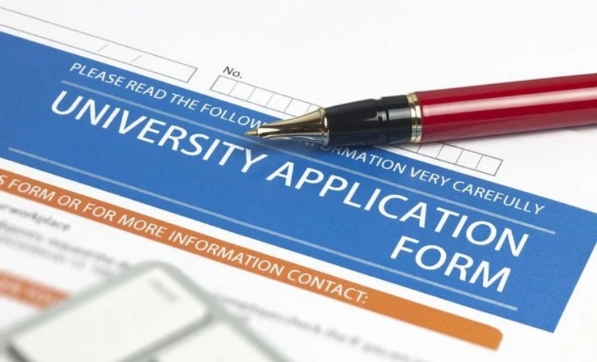 Yurtd��� �niversite ba�vurusunda g�r�nmeyen e�ik