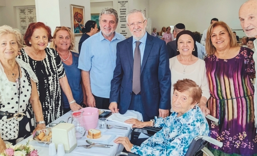 Residents of Or Yom Welcomed Chief Rabbi David Sivi