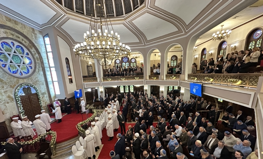 Neve alom´da anlaml gece: Rav David Sivi greve kutsand