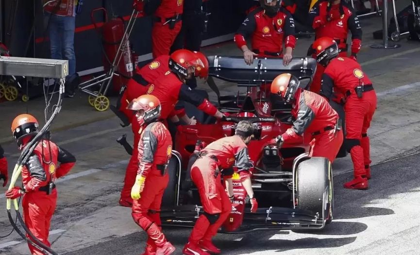 Hollanda GP´de Ferrari, Carlos Sainz´ kzdrd